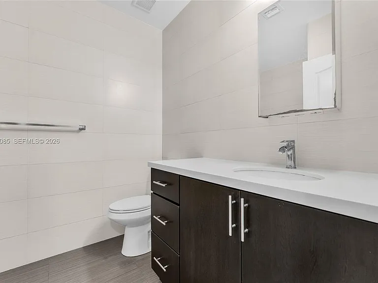 1029 SW 11th Ave #0 — Photo 22