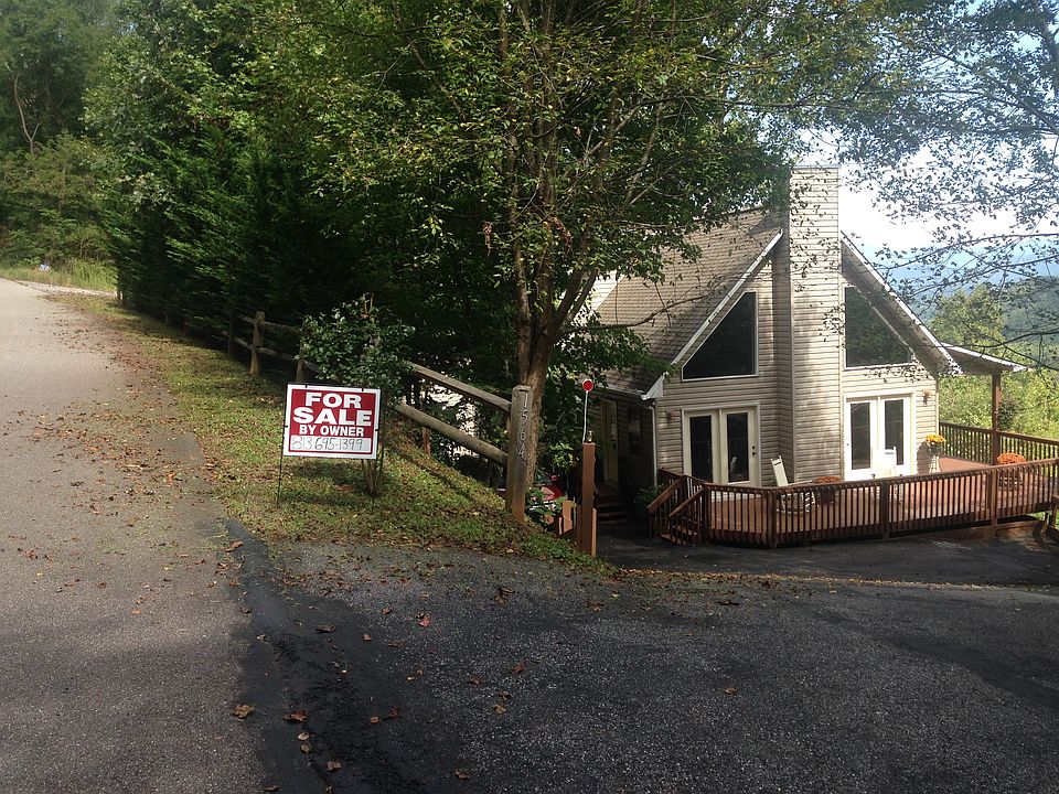 YOUR DREAM HOME IN THE MTNS!