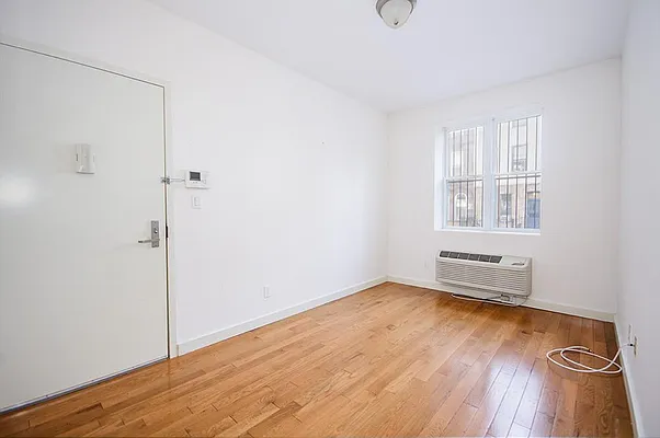 Rented by Level Group | media 2