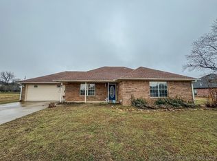 14924 N Tyler St, Tahlequah, OK 74464