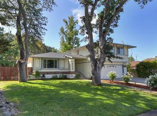 8240 Holly Oak St, Citrus Heights, CA 95610
