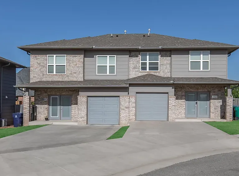 13500 Bluejacket Dr — Photo 5