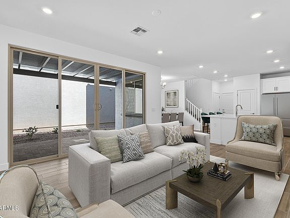 7th image of this home