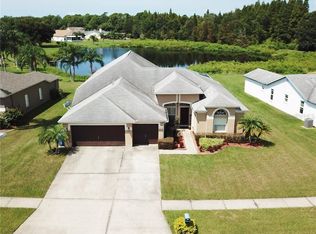 10517 Anglecrest Dr, Riverview, FL 33569