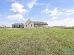 965 S North Curtice Rd, Oregon, OH 43616