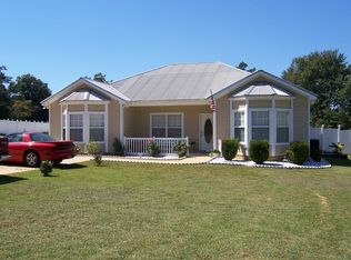 1056 Iris Rd, Dothan, AL 36301