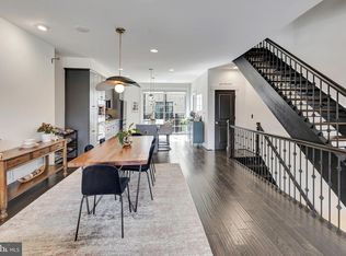 3613 Fleet St, Baltimore, MD 21224