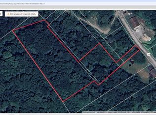 Middle Run Rd, Chester, WV 26034