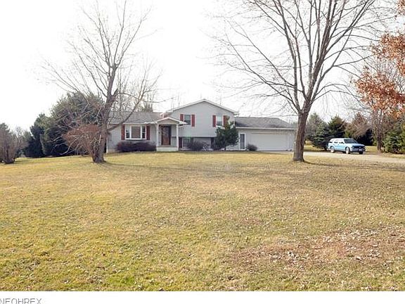 3rd image of McKinley Dr