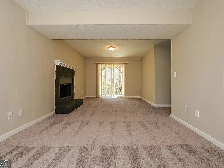 4910 Brookstone Pkwy — Photo 4