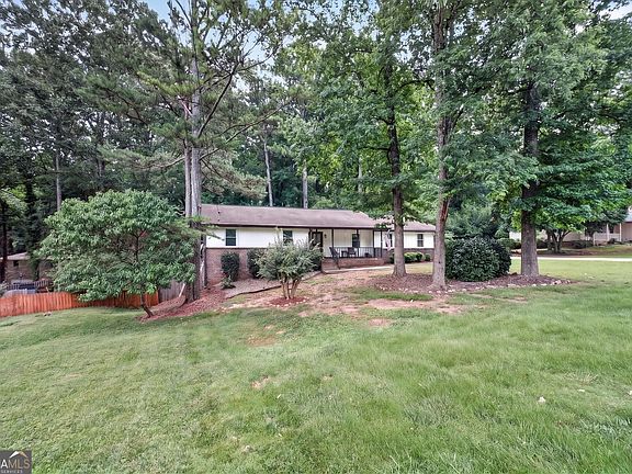 3rd image of 286 Windmill Pointe