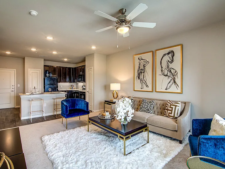 900 Gordon Heights Ln — Photo 35