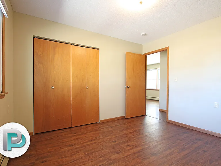 704 Larch St #11 — Photo 12