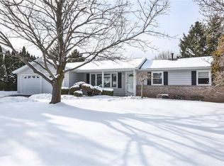 20 Tudor Rd, Brockport, NY 14420