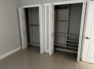 7250 SW 94th Pl APT B3, Miami, FL 33173