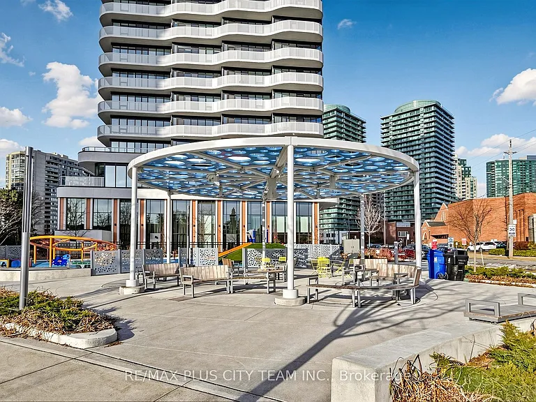 15 Holmes Ave #407 — Photo 41