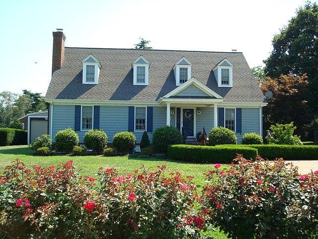 1st image of 32 Meadville Dr