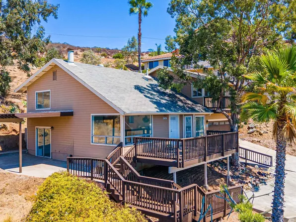 9474 Eucalyptus St, Spring Valley, CA 91977