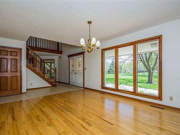 3rd image of 3827 NW 92nd Pl