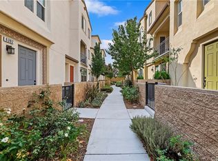6385 Peacock Ct, Mira Loma, CA 91752