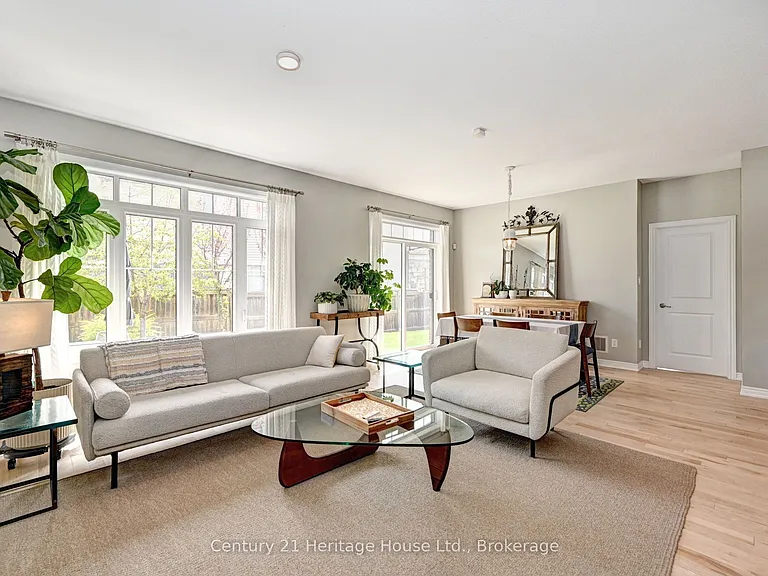 219 Falconridge Dr — Photo 49