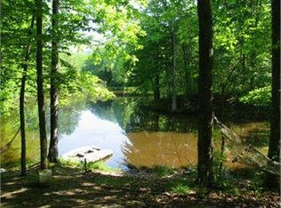 280 Wells Lock Rd, Elizabeth, WV 26143