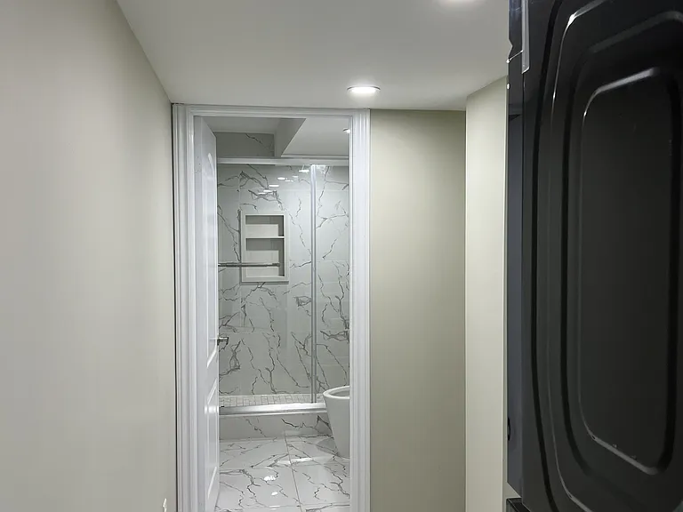3021 Hollyberry Trl — Photo 10