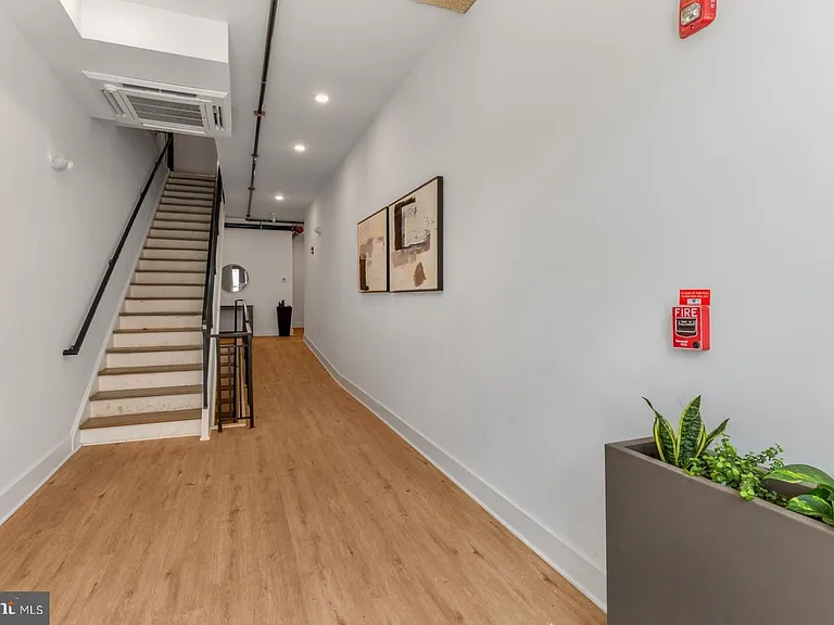 1144 Frankford Ave #501 — Photo 34