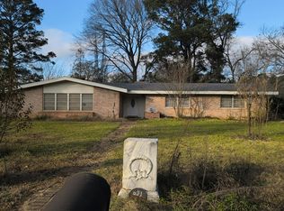 501 E Carolina Ave, Plain Dealing, LA 71064