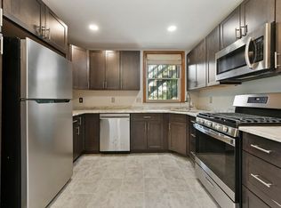 194 Highland St #1, Boston, MA 02119