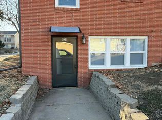4220 S 49th St, Lincoln, NE 68506