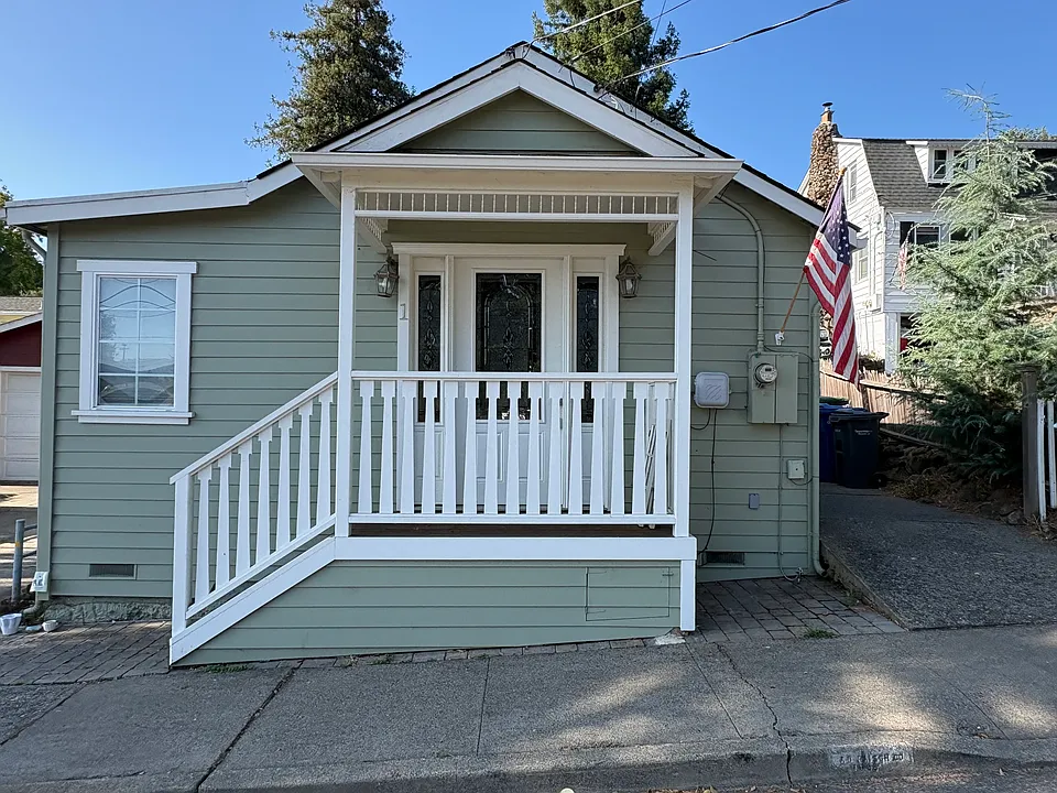 1 Pearce St