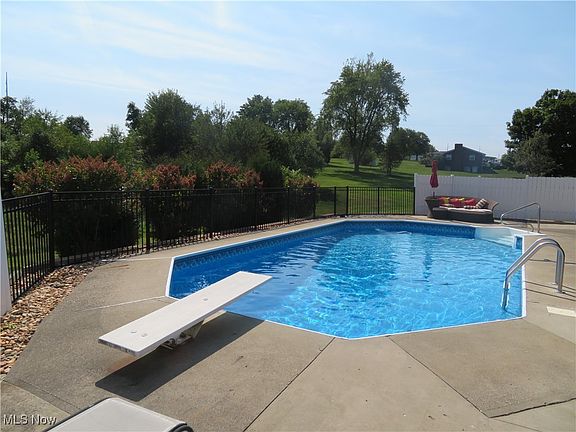 5th image of 40910 Bethesda Belmont Rd