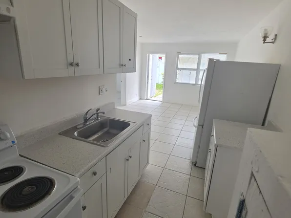 1305 NE 2nd Ave #4, Fort Lauderdale, FL 33304
