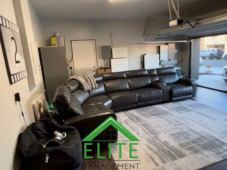 1722 Plumas Dr — Photo 7