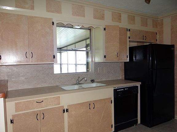 4th image of 4655 Fieldwood Ln