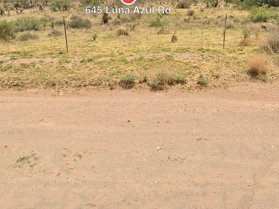 2nd image of 645 Luna Azul Dr