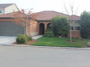 1779 N Piccadilly Ln, Clovis, CA