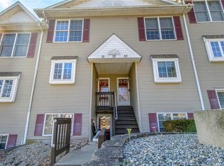 15 George St APT 31, Griswold, CT 06351