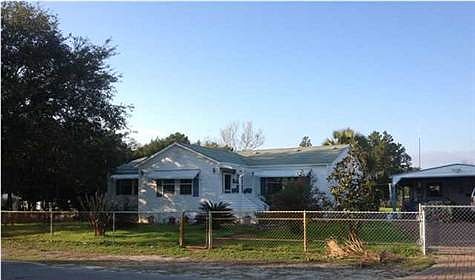 1st image of 451 Bonita St