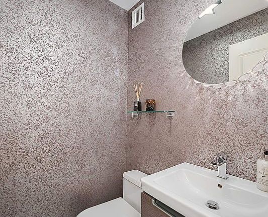 5th image of 420 E 58th St APT 6A