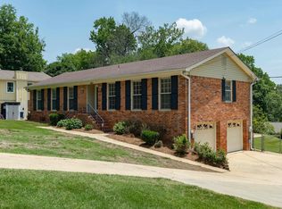 3831 Rock Ridge Rd, Birmingham, AL 35210