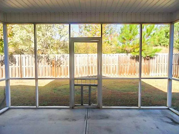 4453 Galway Dr — Photo 29