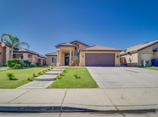 9423 Godiva Ave, Bakersfield, CA