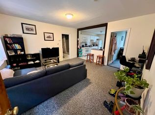 18 Roberts St APT 4, Brookline, MA 02445