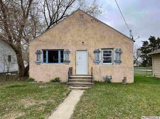 1807 S Hampshire Ave, Mason City, IA 50401