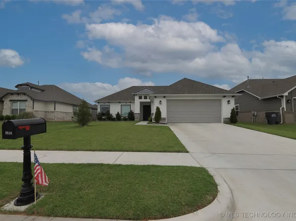 9516 E 131st Pl S, Bixby, OK 74008