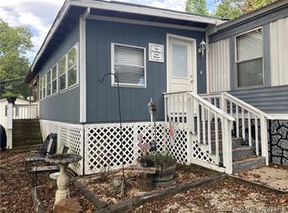 657 Purvis Rd, Sunrise Beach, MO 65079