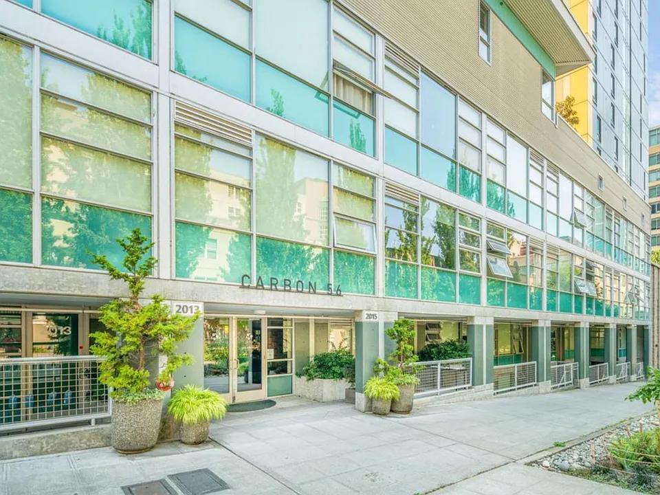 2015 Terry Ave #101