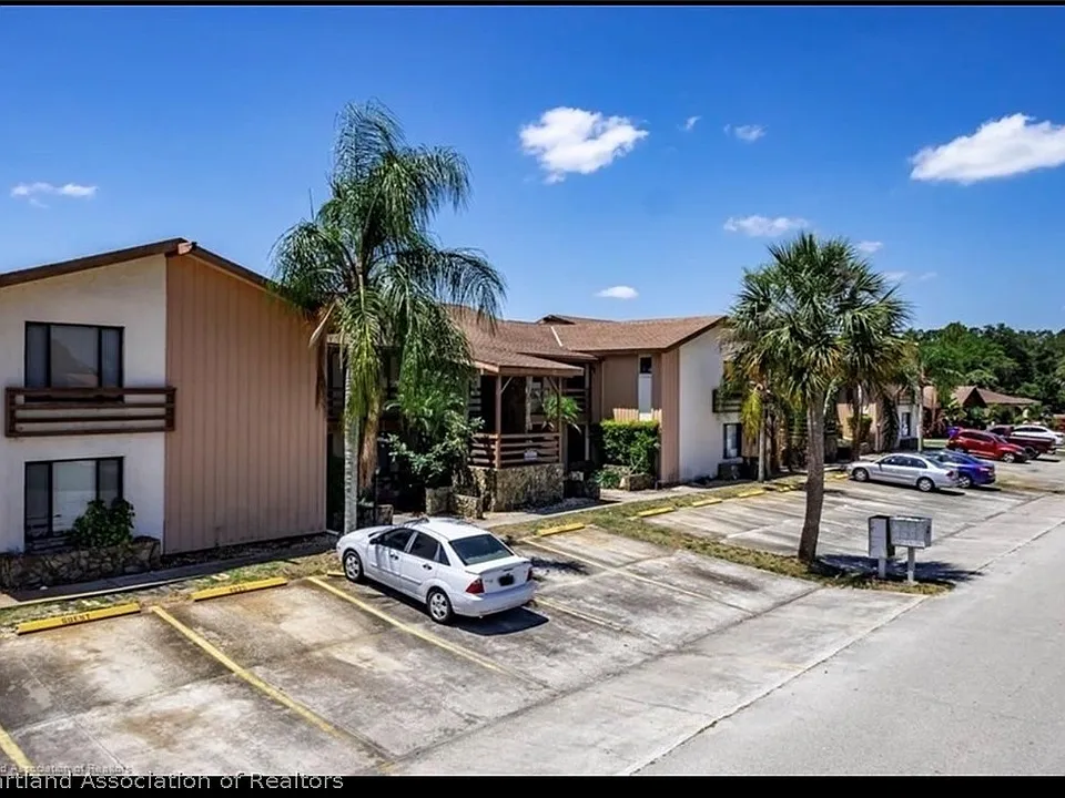 4843 Vilabella Dr